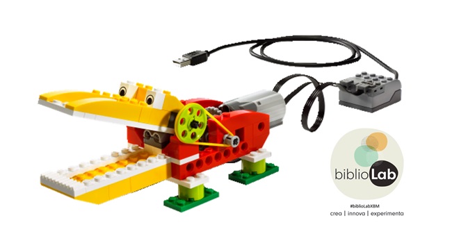 Fotografia de l'activitat BIBLIOLAB: INTRODUCCIÓ A LA ROBÒTICA AMB LEGO WEDO Fotografia de l'activitat BIBLIOLAB: INTRODUCCIÓ A LA ROBÒTICA AMB LEGO WEDO