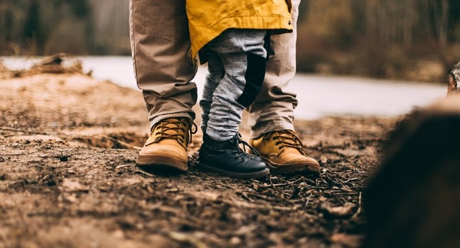 Fotografia de l'activitat LA PANERA DELS TRESORS. MATERIALS, JOCS I DESCOBERTA. COMPARTIR EN FAMÍLIA Fotografia de l'activitat LA PANERA DELS TRESORS. MATERIALS, JOCS I DESCOBERTA. COMPARTIR EN FAMÍLIA