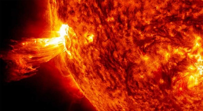 Fotografia de l'activitat ELS ASTRES DES DE SABADELL: EL SOL. VISITA GUIADA Fotografia de l'activitat ELS ASTRES DES DE SABADELL: EL SOL. VISITA GUIADA